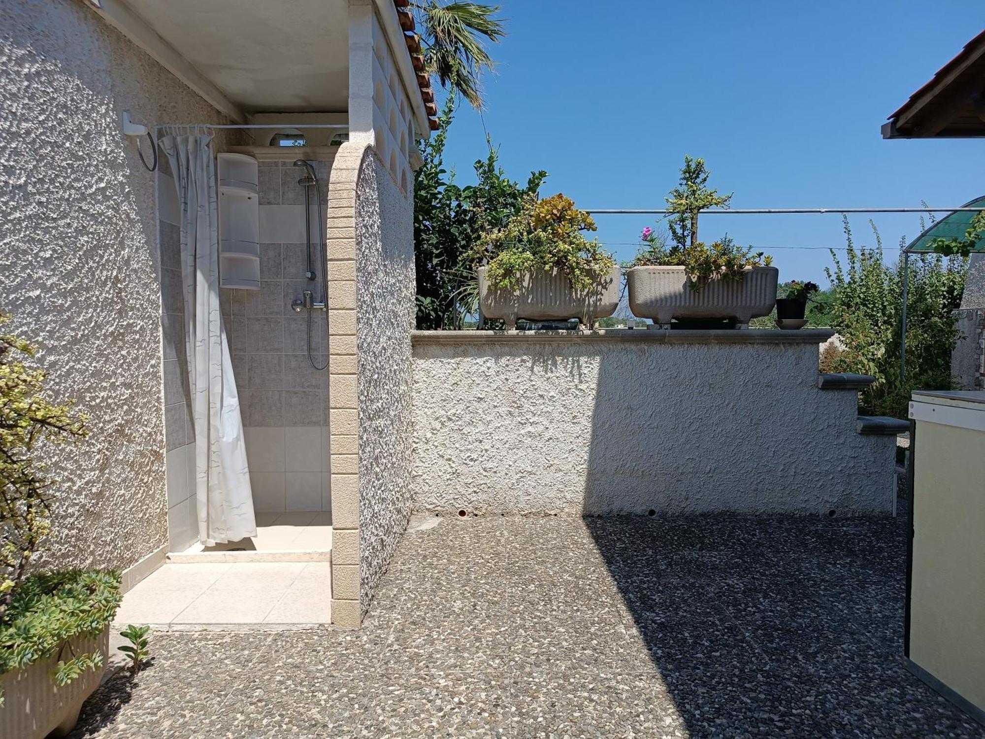 Il Giardino Di Sofia Charm And Comfort Apartment Torre dell'Orso Exterior foto